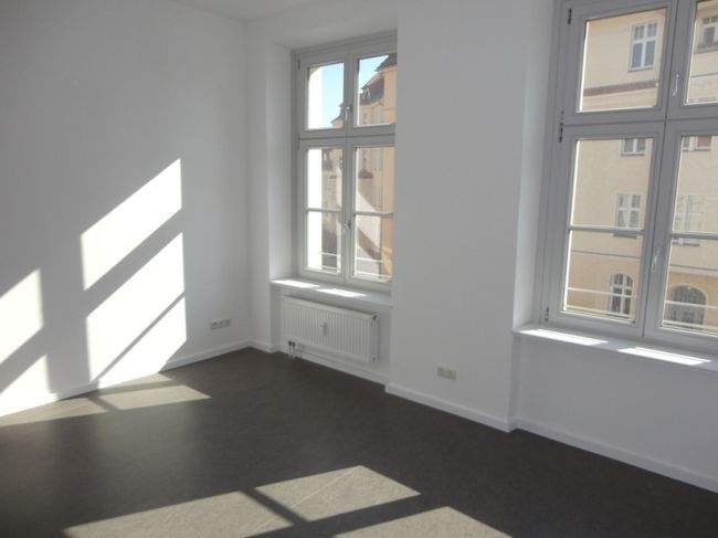 Etagenwohnung Brandenburg an der Havel Neustadt - 4 Zimmer, 137 m&sup2;, 1.648&euro; | Angebot:24728232