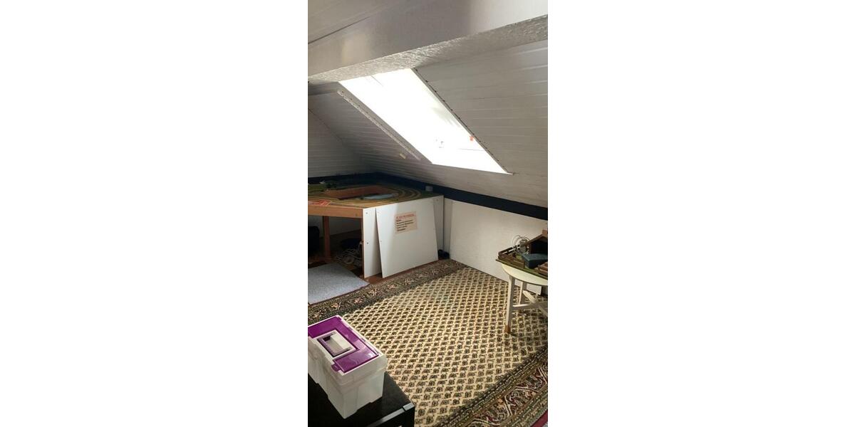 Doppelhaushälfte mit viel Potential ab 01.02.2026 in 52477 zu mieten 4 zimmer