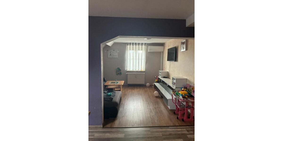 Dachgeschoßwohnung Schopfloch - 4 Zimmer, 94 m&sup2;, 870&euro; | Angebot:24591099