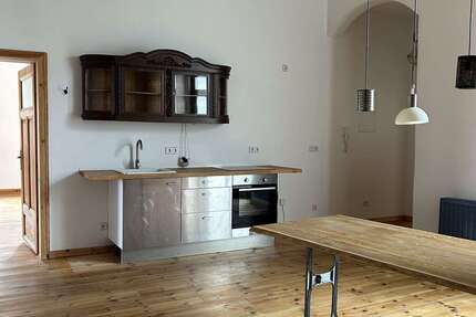 Wohnung Görlitz Innenstadt - 5 Zimmer, 133 m&sup2;, 865&euro; | Angebot:25937564