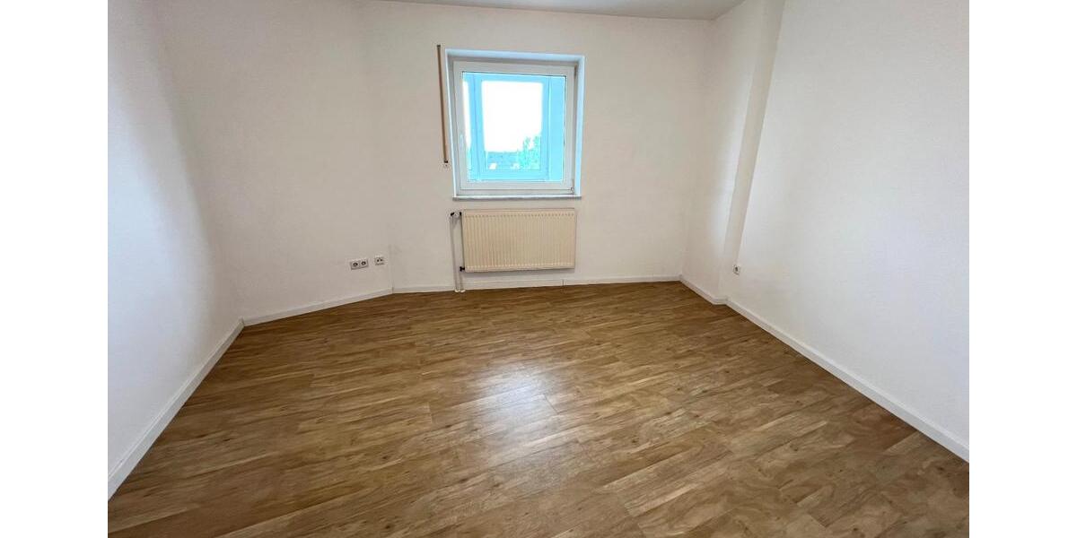 Etagenwohnung Bielefeld Schildesche - 4 Zimmer, 120 m&sup2;, 1.320&euro; | Angebot:26505399