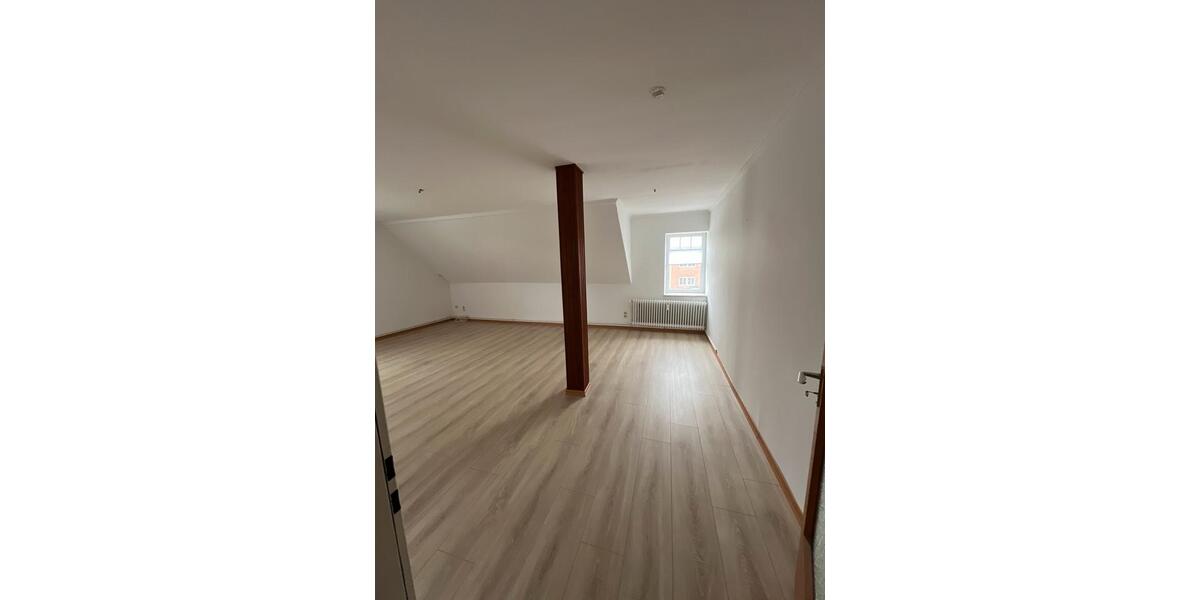 Etagenwohnung Erfde - 2 Zimmer, 90 m&sup2;, 750&euro; | Angebot:24852964