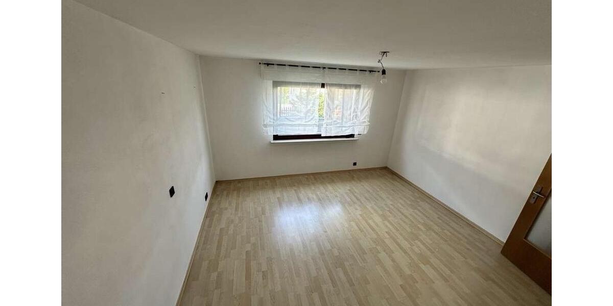 Erdgeschoßwohnung Engelskirchen - 2.5 Zimmer, 105 m&sup2;, 1.000&euro; | Angebot:26156665