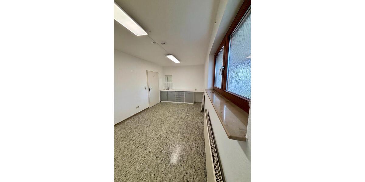 Erdgeschoßwohnung Wöllstein - 6 Zimmer, 133 m&sup2;, 1.800&euro; | Angebot:26169855