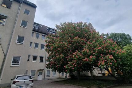 Wohnung Halberstadt - 3 Zimmer, 79 m&sup2;, 460&euro; | Angebot:26460992