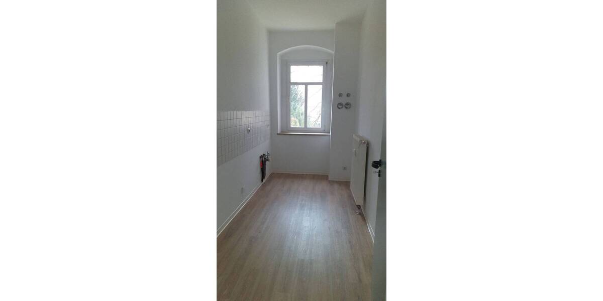 Etagenwohnung Riesa Innenstadt - 2 Zimmer, 57 m&sup2;, 393&euro; | Angebot:26289933