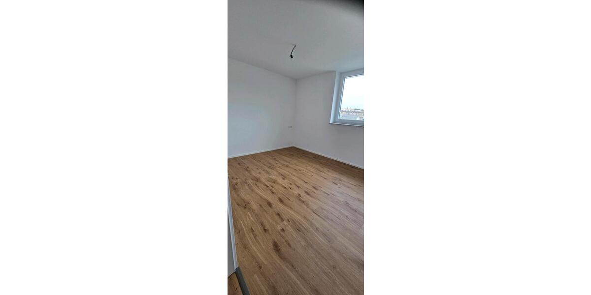 Etagenwohnung Bisingen - 3 Zimmer, 95 m&sup2;, 1.350&euro; | Angebot:24864974