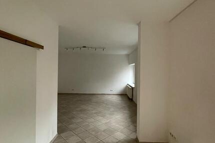 Wohnung Großröhrsdorf - 2.5 Zimmer, 86 m&sup2;, 550&euro; | Angebot:25049512