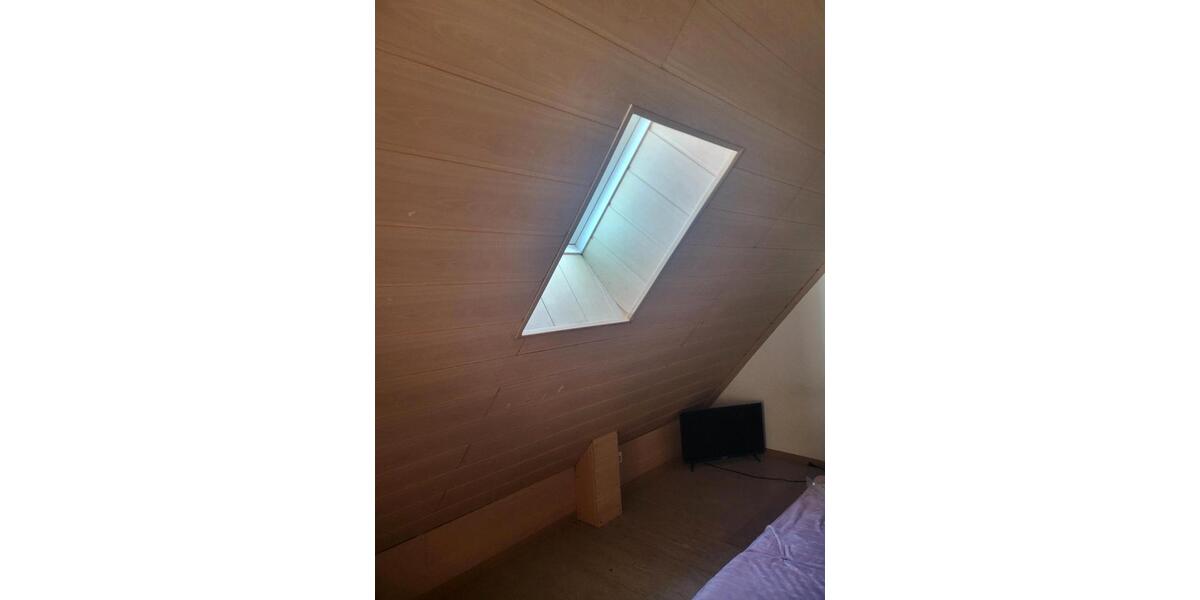 Dachgeschoßwohnung Wildflecken - 4.5 Zimmer, 80 m&sup2;, 430&euro; | Angebot:26163093