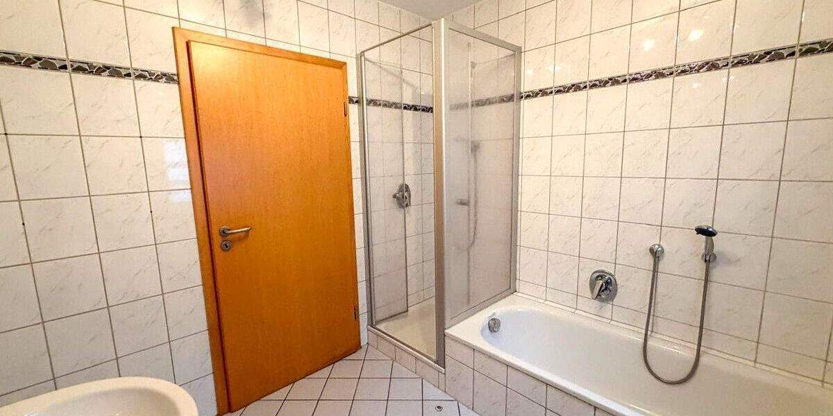 Etagenwohnung Leidersbach - 2 Zimmer, 80 m&sup2;, 600&euro; | Angebot:24710534