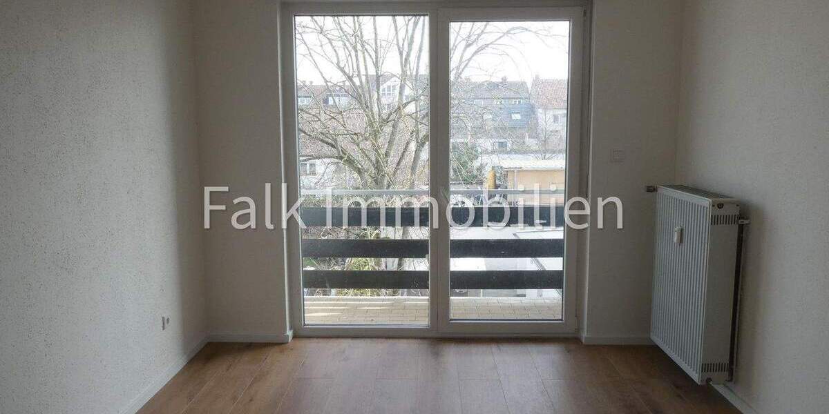 Etagenwohnung Mannheim Neckarau - 3 Zimmer, 84 m&sup2;, 990&euro; | Angebot:25746219