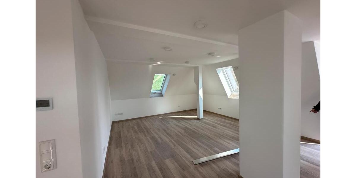 Maisonettenwohnung Reichenbach im Vogtland Obermylau - 5 Zimmer, 125 m&sup2;, 1.500&euro; | Angebot:26573232