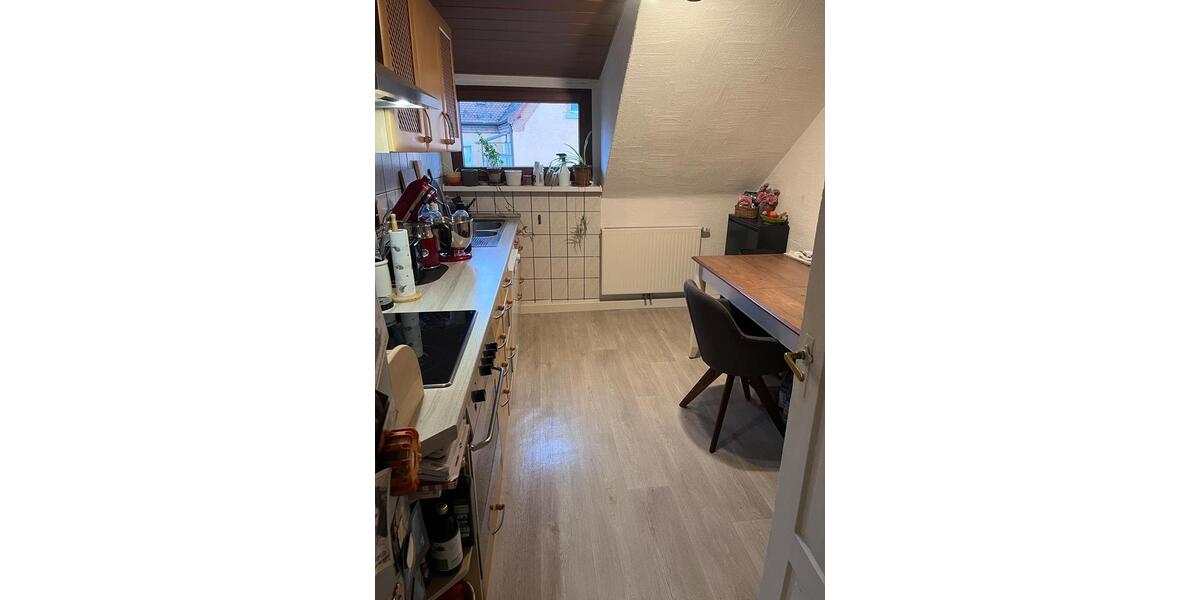 Dachgeschoßwohnung Aalen Unterkochen - 3 Zimmer, 60 m&sup2;, 570&euro; | Angebot:23878610