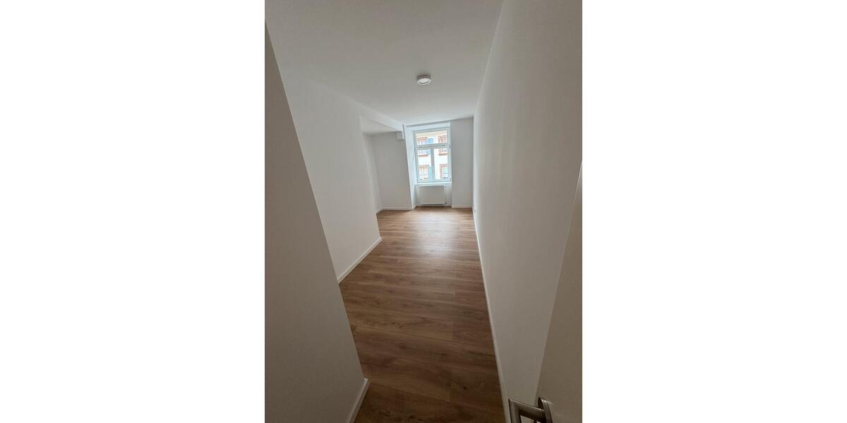 Etagenwohnung Villingen-Schwenningen Schwenningen - 4 Zimmer, 80 m&sup2;, 300&euro; | Angebot:24536326
