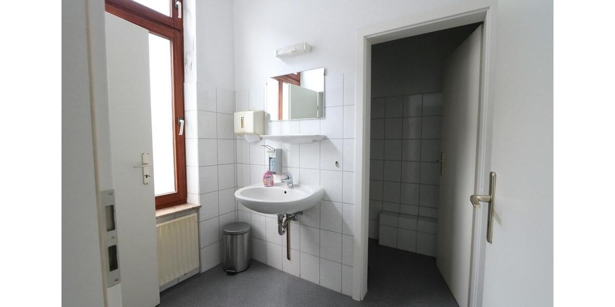 Gewerbeobjekt Brake (Unterweser) - 1.050&euro; | Angebot:23832132