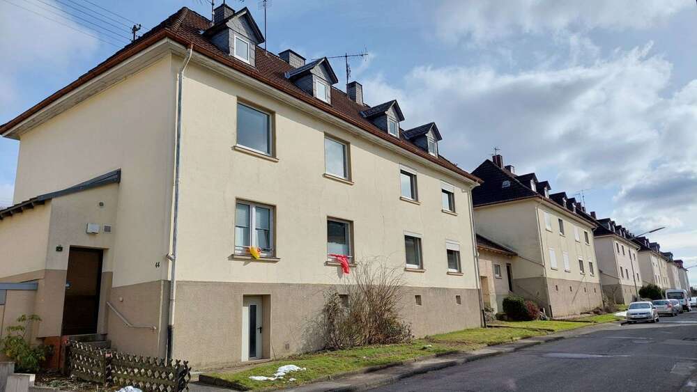 Etagenwohnung Kreuztal - 2 Zimmer, 68 m&sup2;, 440&euro; | Angebot:25227007