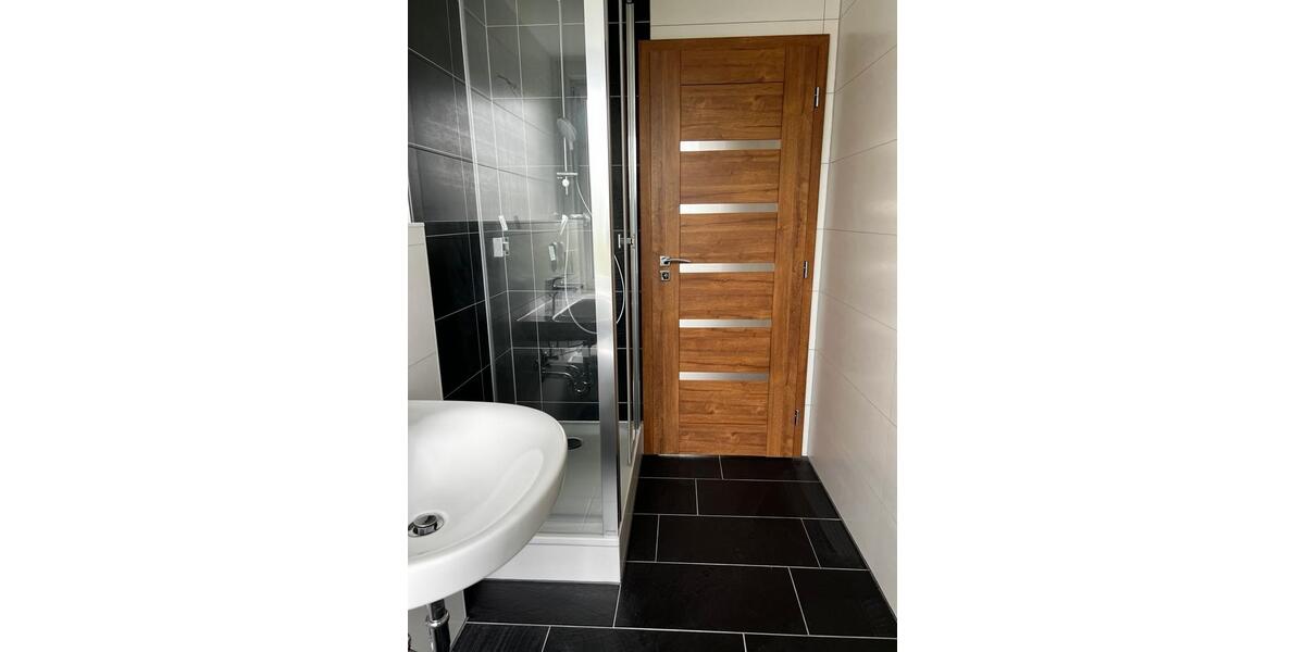 Erdgeschoßwohnung Seeland - 4 Zimmer, 67 m&sup2;, 600&euro; | Angebot:25824432