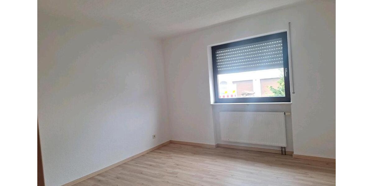 Etagenwohnung Alzenau - 4 Zimmer, 110 m&sup2;, 1.300&euro; | Angebot:25158138