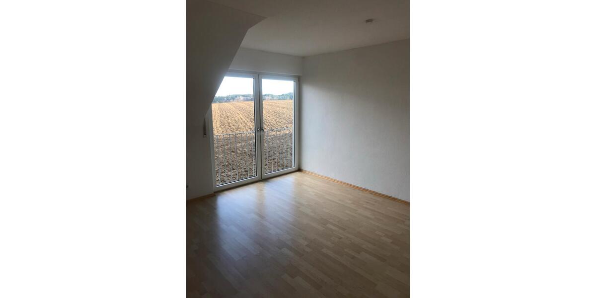Doppelhaushälfte Eching - 3 Zimmer, 115 m&sup2;, 1.550&euro; | Angebot:26041052