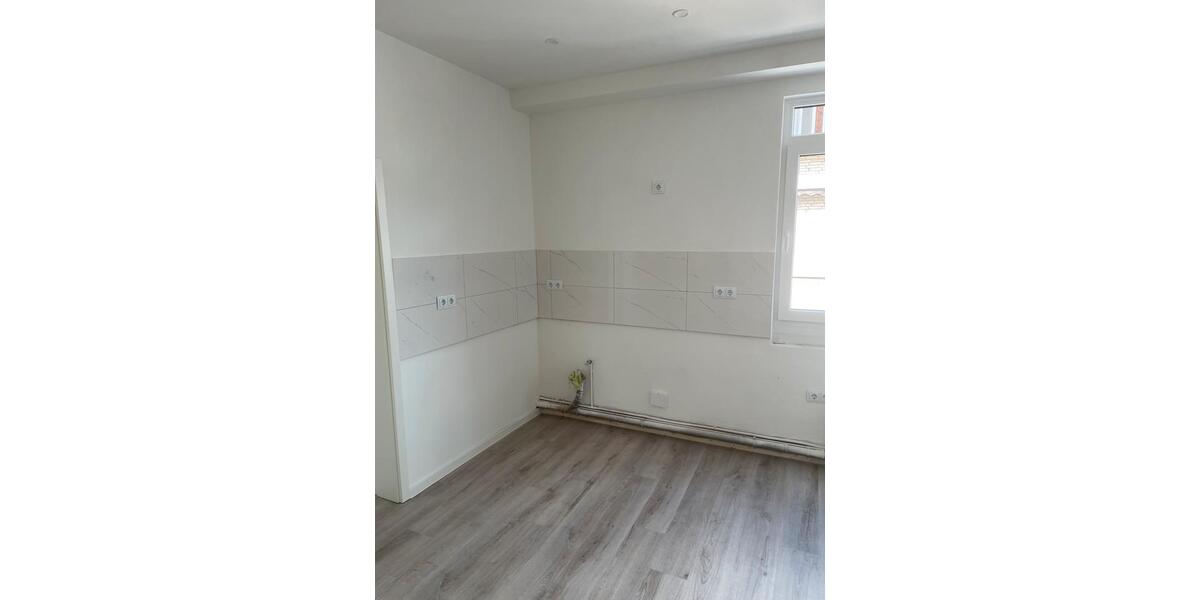 Etagenwohnung Uetze - 4 Zimmer, 88 m&sup2;, 900&euro; | Angebot:26624869