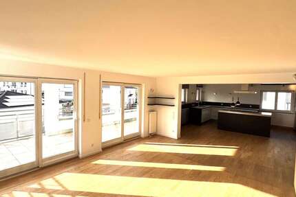 Wohnung zum Mieten in Bad Soden 2.000 € 134 m² 2 zimmer