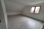 Dachgeschoßwohnung Hilpoltstein - 4 Zimmer, 170 m&sup2;, 1.200&euro; | Angebot:26425712