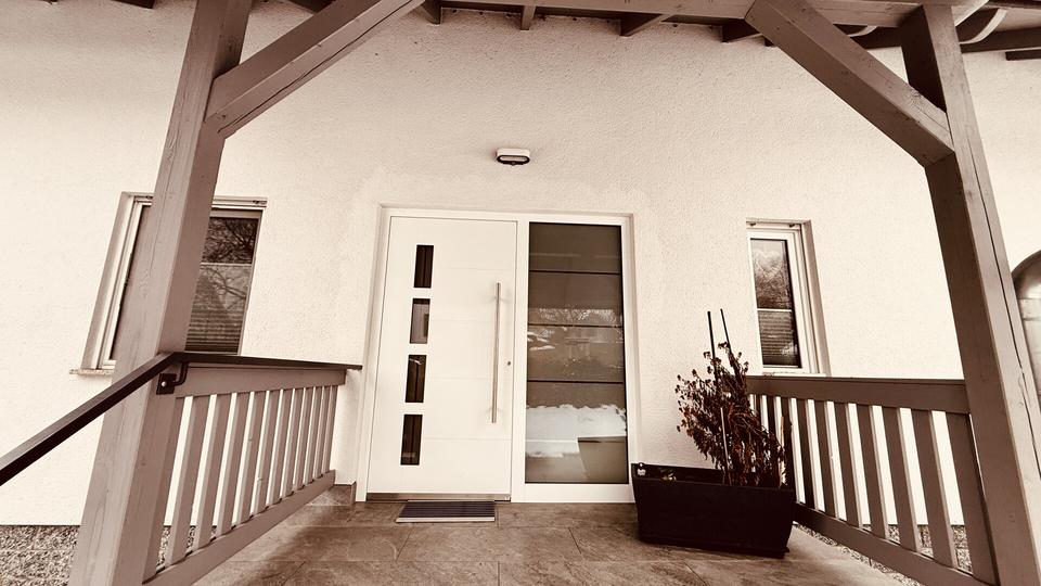 Mehrfamilienhaus, Wohnhaus Döbeln - 8 Zimmer, 200 m&sup2;, 2.500&euro; | Angebot:25612550