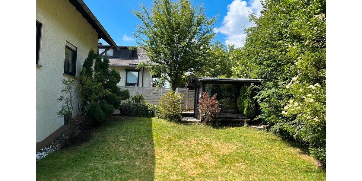 Erdgeschoßwohnung Winterberg - 5 Zimmer, 150 m&sup2;, 1.320&euro; | Angebot:24525247