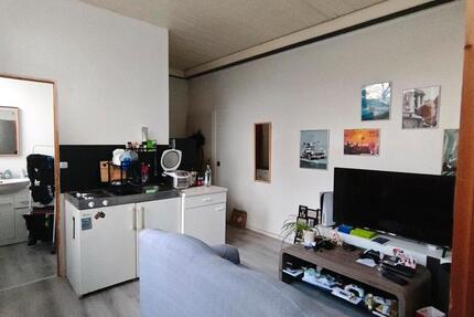 1-Zimmer-Wohnung in Ebersbach ab 01.03. 580€ warm 1 zimmer