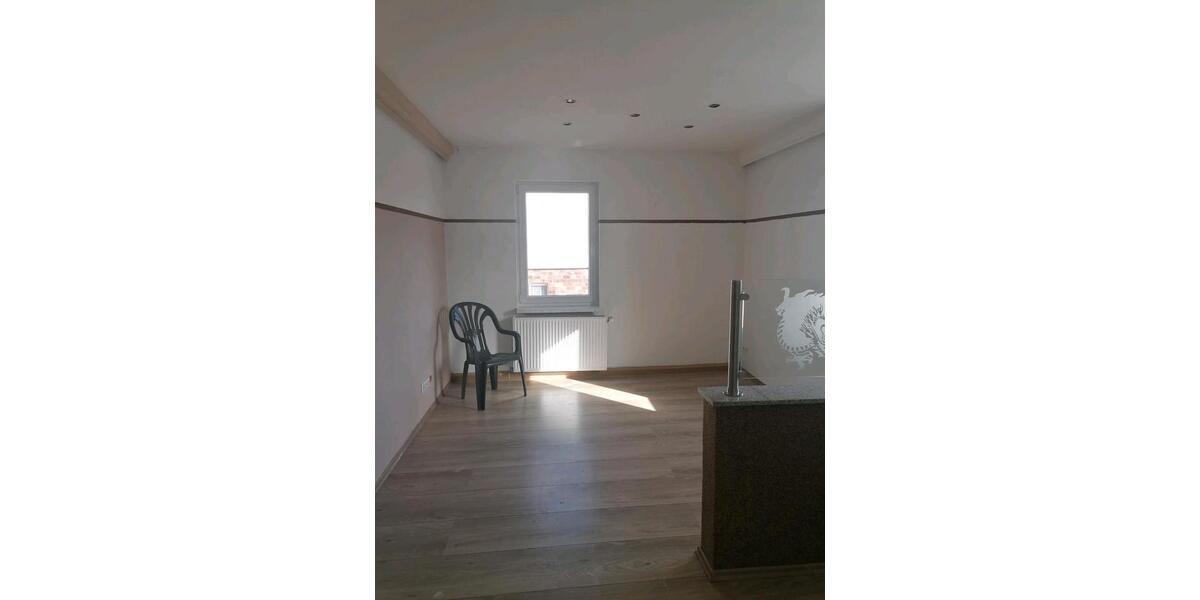 Erdgeschoßwohnung Zella-Mehlis Mehlis - 3 Zimmer, 78 m&sup2;, 700&euro; | Angebot:25956356