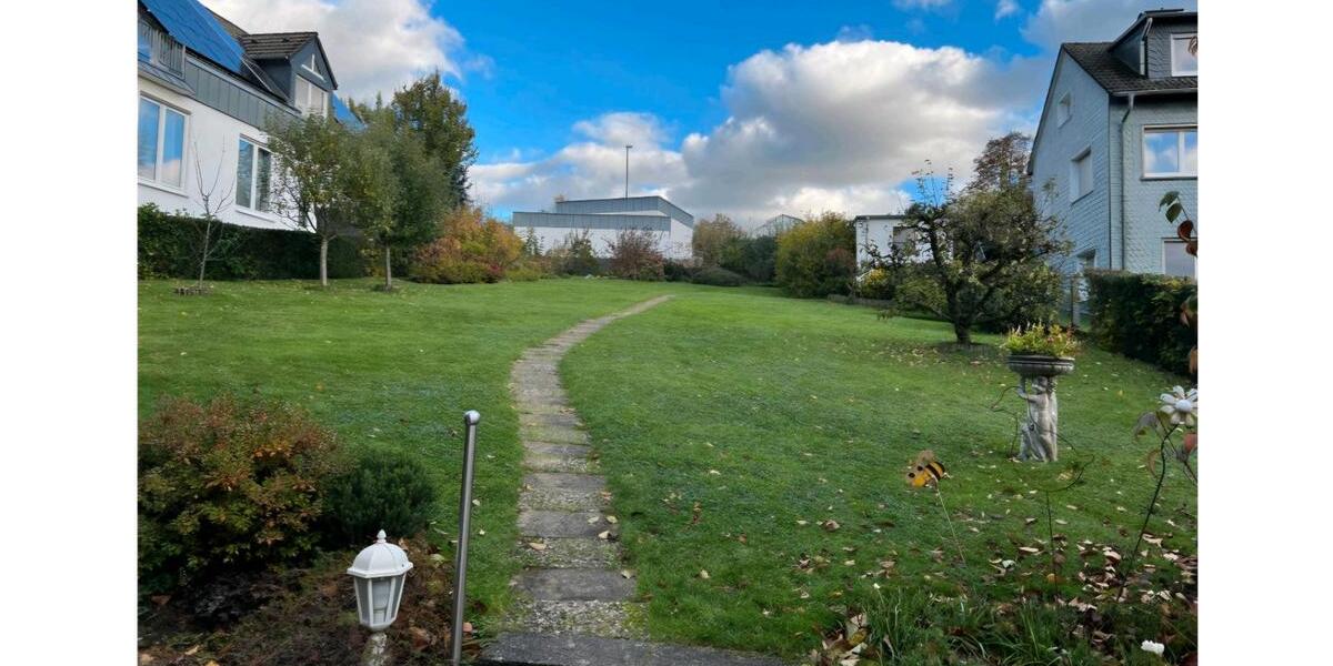 Einfamilienhaus Remscheid Remscheid-Süd - 7 Zimmer, 162 m&sup2;, 2.000&euro; | Angebot:26020621