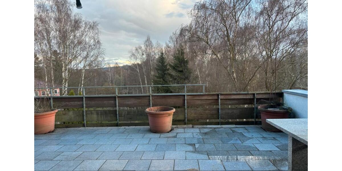 Einfamilienhaus Marktredwitz - 10 Zimmer, 281 m&sup2;, 1.500&euro; | Angebot:25873678