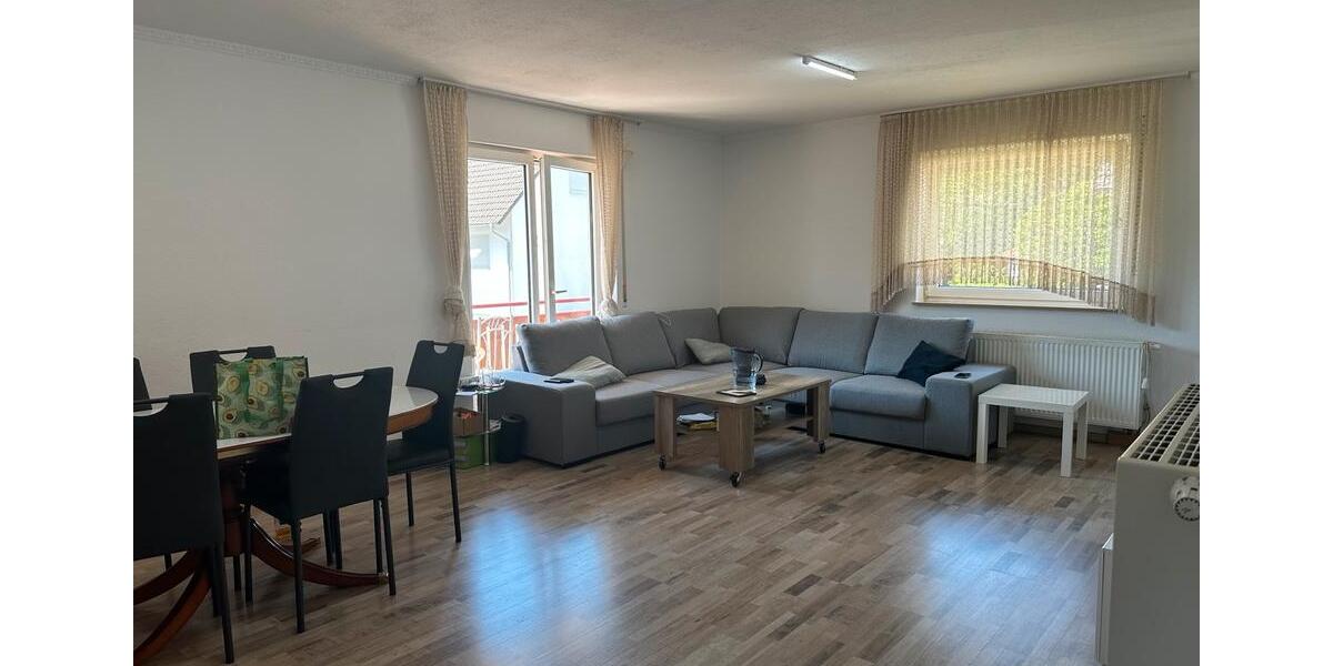 Etagenwohnung Gelnhausen - 4 Zimmer, 115 m&sup2;, 1.250&euro; | Angebot:26705432