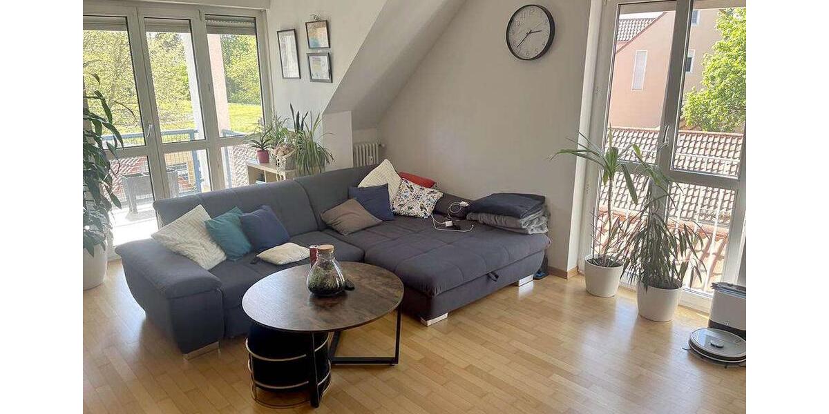 Dachgeschoßwohnung Karlsfeld - 2.5 Zimmer, 72 m&sup2;, 1.450&euro; | Angebot:26534796