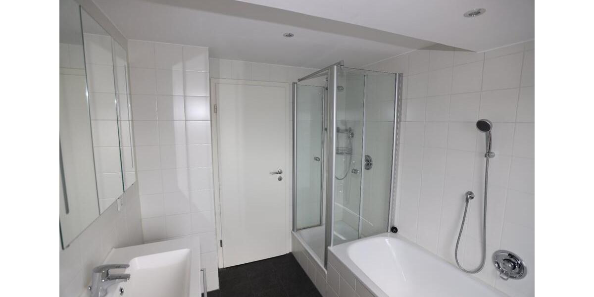 Wohnen auf Zeit Schwandorf - 1 Zimmer, 70 m&sup2;, 440&euro; | Angebot:23385213