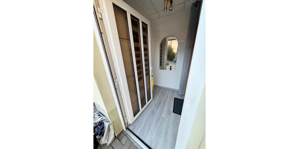 Erdgeschoßwohnung Arnstein - 1 Zimmer, 28 m&sup2;, 220&euro; | Angebot:25395480