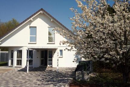 Haus Lahr (Schwarzwald) - 7 Zimmer, 148 m&sup2;, 1.700&euro; | Angebot:26204857