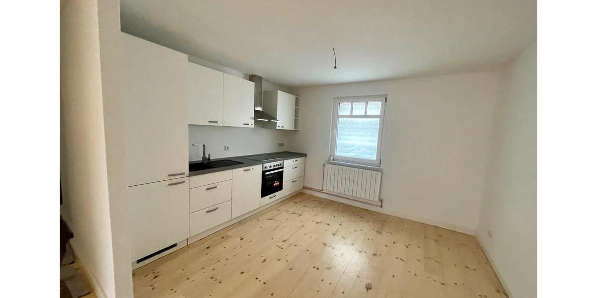 Traumwohnung in Wandlitz: 3 Zimmer | EBK | Kamin | Stellplatz 3 zimmer
