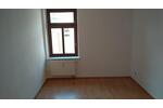 Etagenwohnung Reichenbach im Vogtland - 2 Zimmer, 66 m&sup2;, 300&euro; | Angebot:24813984