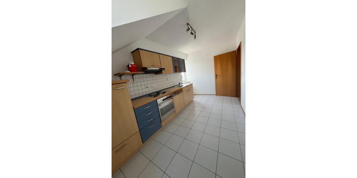 Dachgeschoßwohnung Deggendorf - 2 Zimmer, 59 m&sup2;, 650&euro; | Angebot:26135683