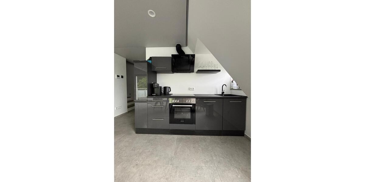 Etagenwohnung Würzburg Frauenland - 3 Zimmer, 94 m&sup2;, 1.300&euro; | Angebot:20533313