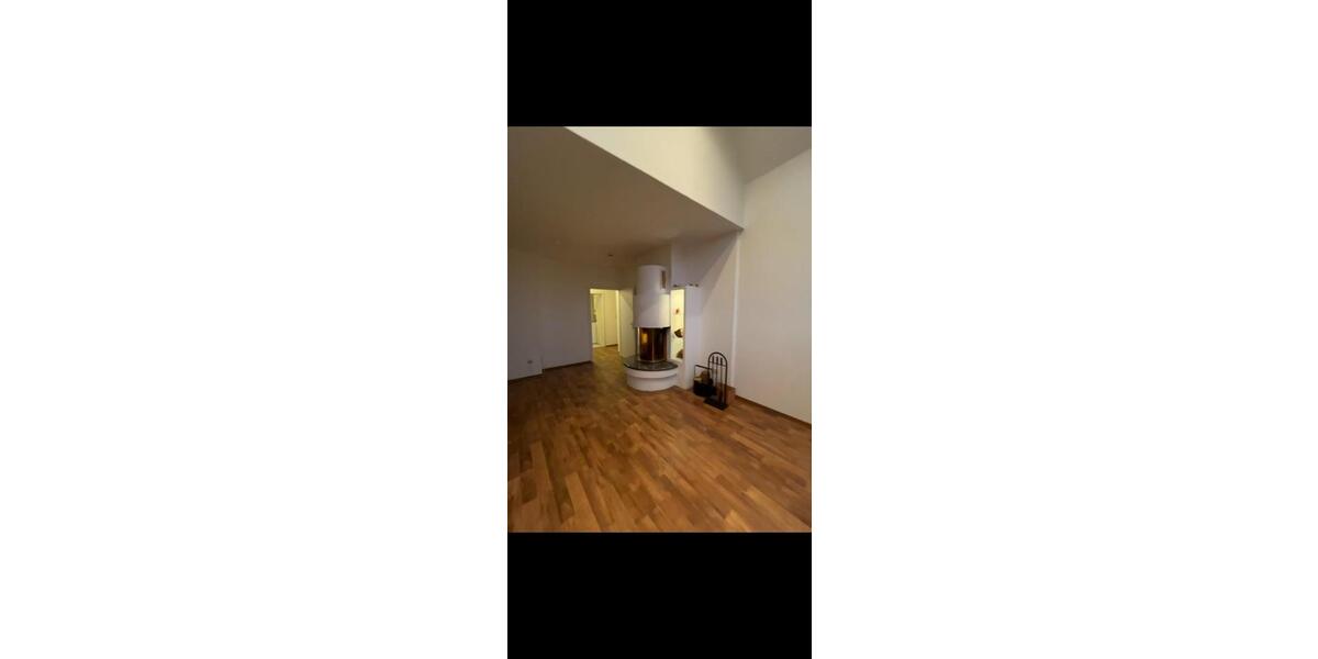 Dachgeschoßwohnung Berlin Mitte - 3.5 Zimmer, 115 m&sup2;, 1.690&euro; | Angebot:26030727