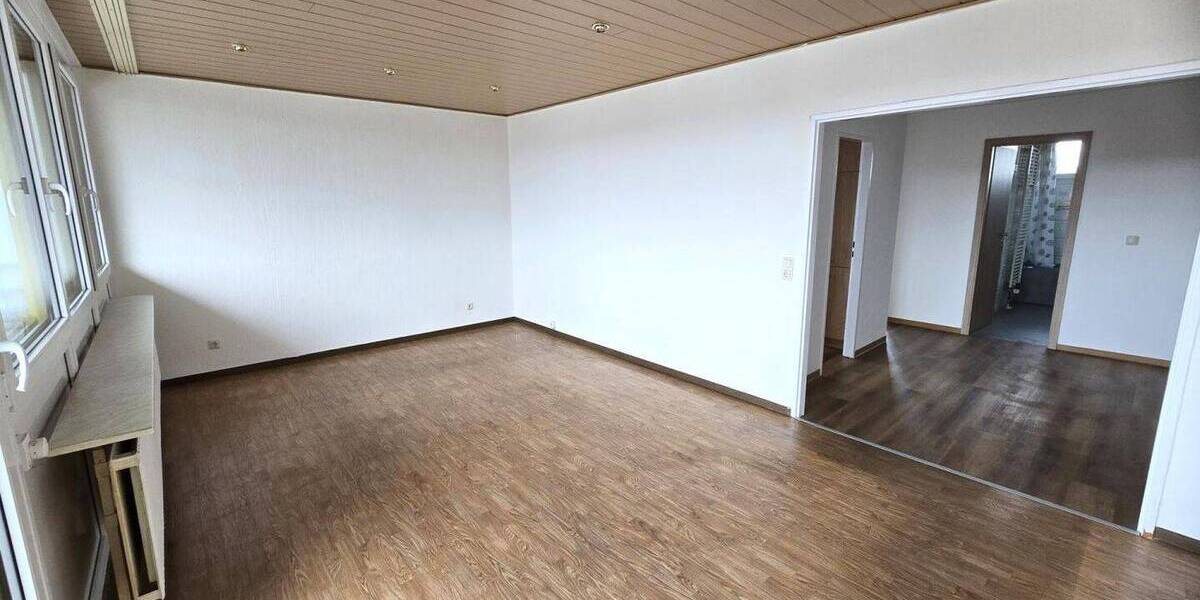 Etagenwohnung Eschwege - 3 Zimmer, 82 m&sup2;, 600&euro; | Angebot:26105854