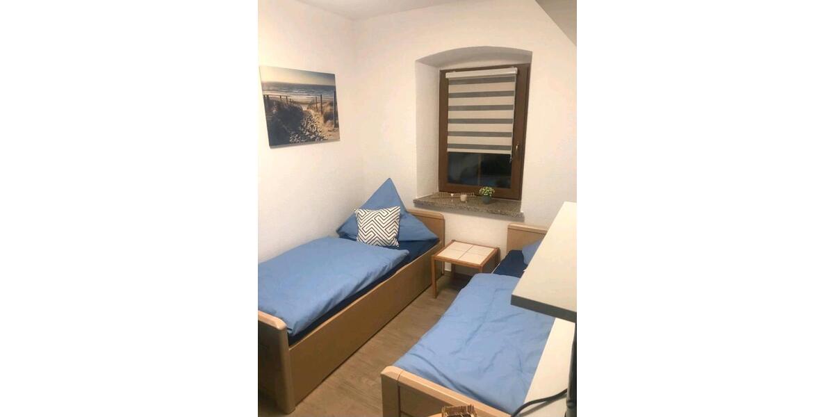 Wohnen auf Zeit Floß - 1 Zimmer, 20 m&sup2;, 165&euro; | Angebot:25921044