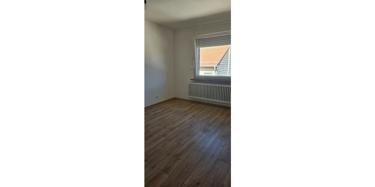 Etagenwohnung Pirmasens - 3 Zimmer, 95 m&sup2;, 700&euro; | Angebot:25056599