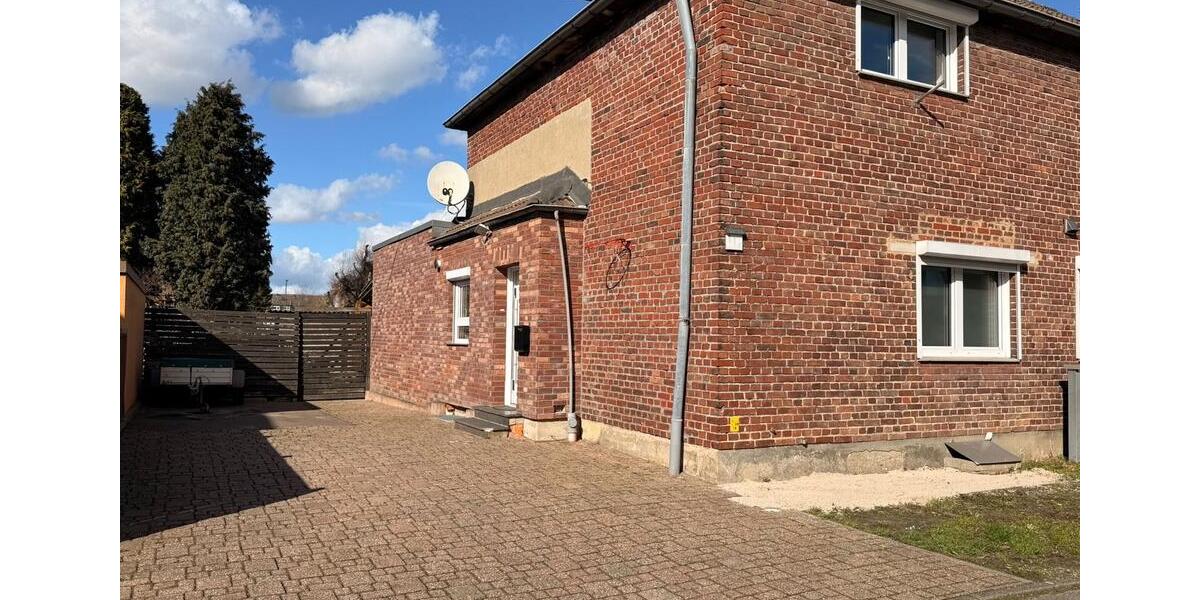 Doppelhaushälfte Baesweiler - 3 Zimmer, 95 m&sup2;, 1.100&euro; | Angebot:25302180