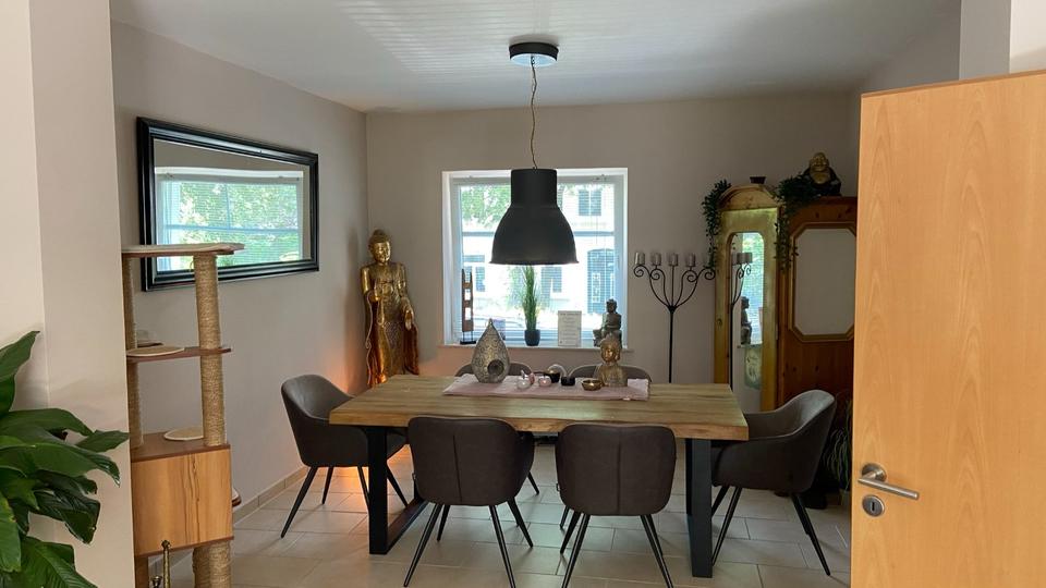 Erdgeschoßwohnung Itzehoe - 4 Zimmer, 105 m&sup2;, 1.200&euro; | Angebot:24568241