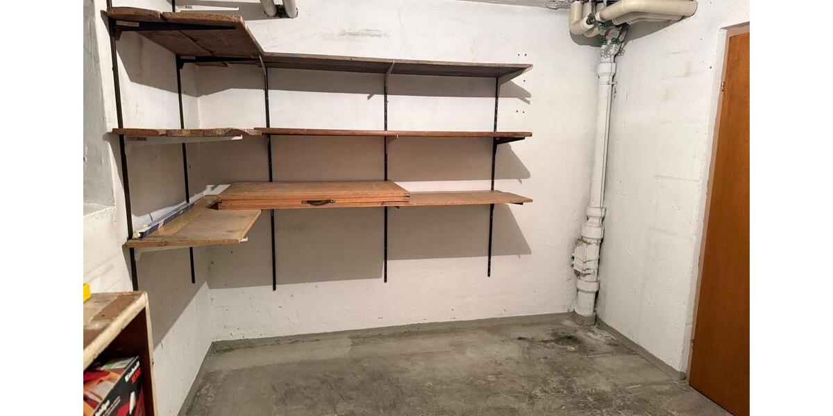 Etagenwohnung Weil der Stadt - 4.5 Zimmer, 108 m&sup2;, 1.700&euro; | Angebot:26581345