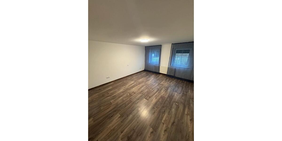 Erdgeschoßwohnung Marktheidenfeld - 3 Zimmer, 65 m&sup2;, 930&euro; | Angebot:25655355