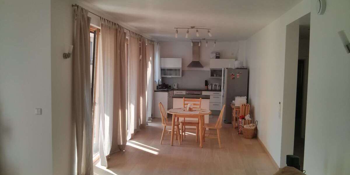 Etagenwohnung Stuttgart Stuttgart-Mitte - 4 Zimmer, 110 m&sup2;, 2.300&euro; | Angebot:25791408